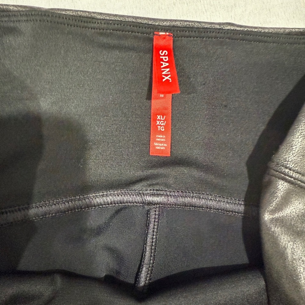 SPANX Women's Shaping Faux Leather Leggings Black Size XL - Picture 9 of 12
